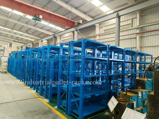 Купить Изготовленные на заказ деревянные Shelving & стойки дисплея для одежды ходят по магазинам/магазинов вина/молов Производство в сети